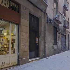 Ola Living Gaudi , Barcellona Spagna