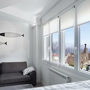 Balentziaga Apartment Getaria